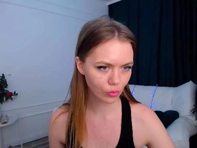 SilkRosee on BongaCams 