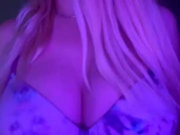 x_dreamgirl_x on Chaturbate 